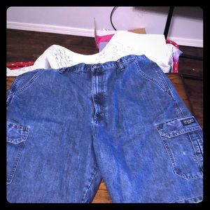Wrangler size 40 shorts